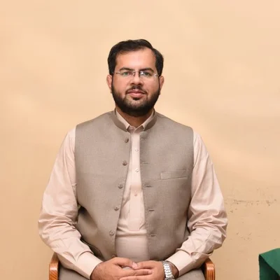 Dr. Asim Ali